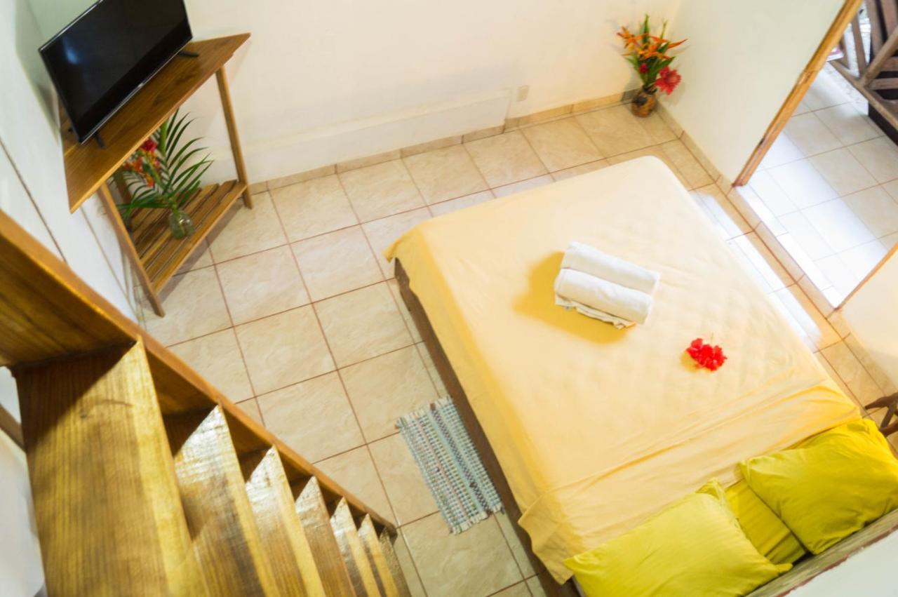 Hostal Cecilia Puerto Viejo de Talamanca Exterior foto